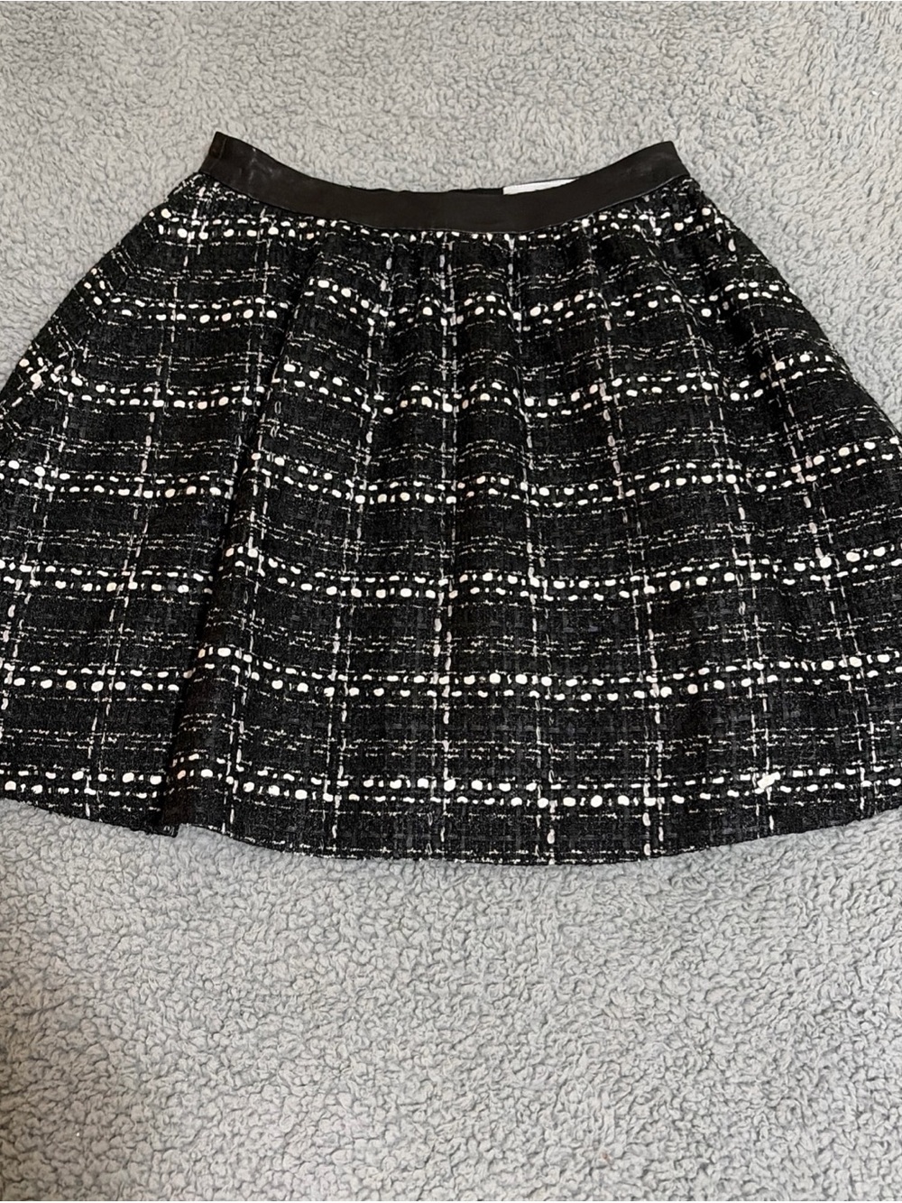 Alice + Olivia Black,Gray and White Tweed Mini Skirt with Pockets